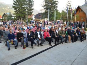 Utrinki otvoritve Trga olimpijcev Mojstrana 2